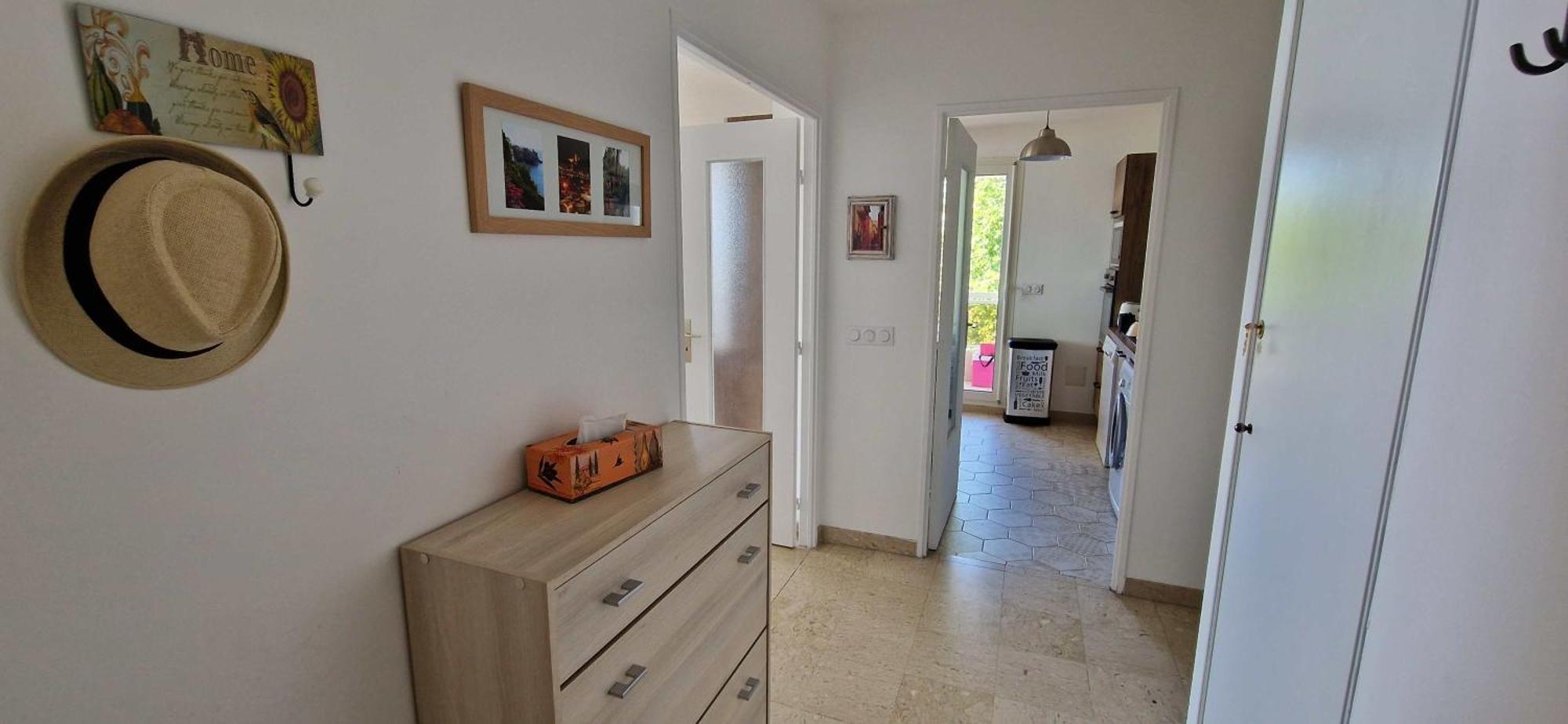 Appartement Bord De Mer Avec Garage 芒通 外观 照片